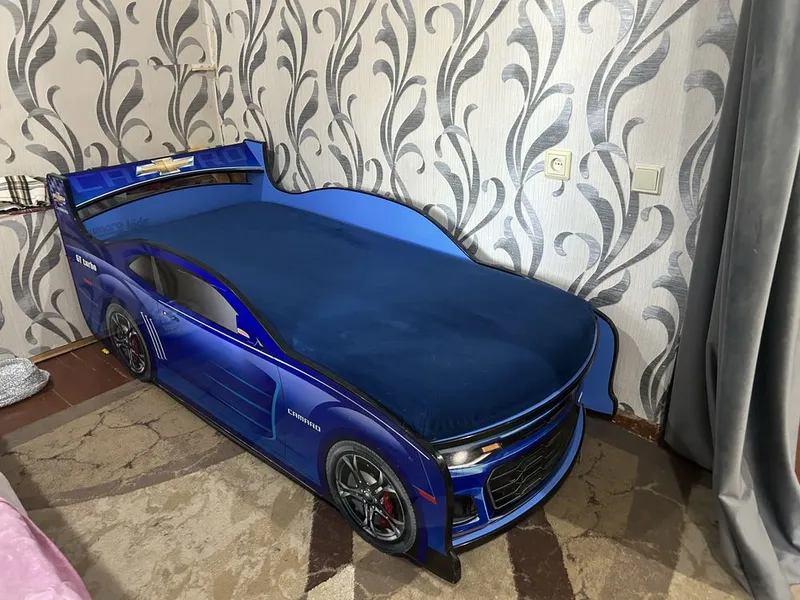 Продам кровать-машинку Chevrolet Camaro 2