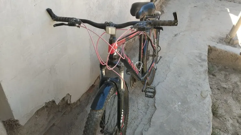 Velosaped sotiladi