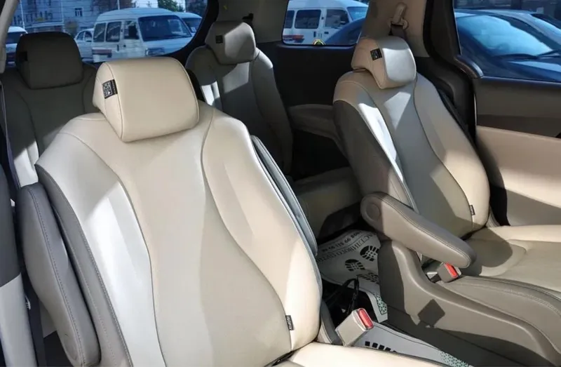 Продается Kia Carnival 2023 — фото 5