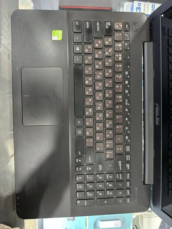 Ноутбук Asus x554l — фото 2