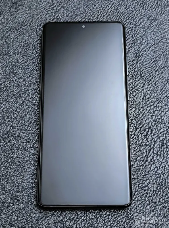 Samsung Galaxy S21 Ultra, 256 ГБ. 1 Samsung Galaxy S21 Ultra, 256 ГБ. 1