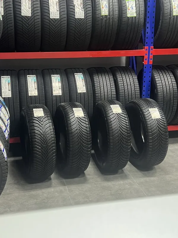 Balon shina Michelin 195/60/ 15->CROSSCLIMATE2 3 pilot sport45 primacy 7 Balon shina Michelin 195/60/ 15->CROSSCLIMATE2 3 pilot sport45 primacy 7