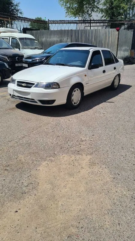 Srochna Nexia 2 sotiladi Holati ideal 3 Srochna Nexia 2 sotiladi Holati ideal 3