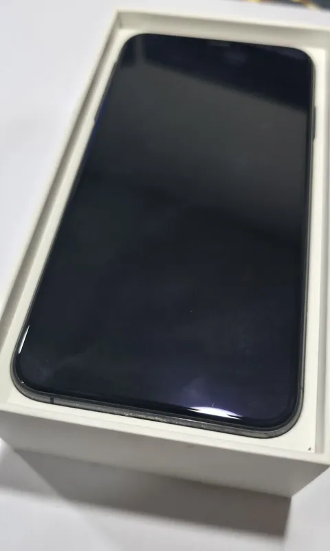 Iphone xsmax 256gb space grey 7 Iphone xsmax 256gb space grey 7