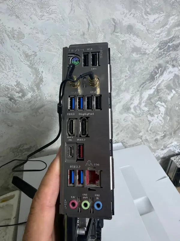 DDR5 Z790 UD AC anakart 3