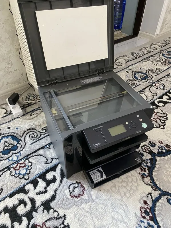 Canon mf4410 3v1 printer scaner kserokopiya holati ideal aybi yoq — фото 4