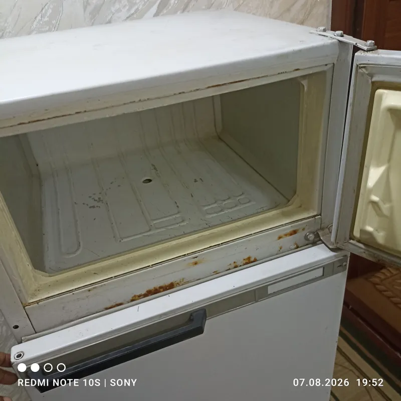 Холодильник матор год назад новый ставел. Сейчас не работает 2 Холодильник матор год назад новый ставел. Сейчас не работает 2