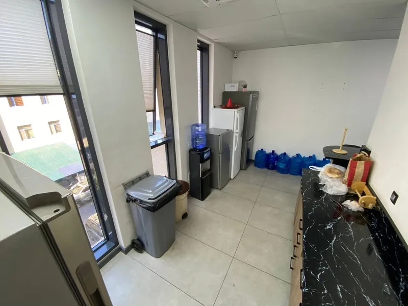 Сдается готовый офис в бизнес-центре 45 м² | Мирабад | Ойбек 5 Сдается готовый офис в бизнес-центре 45 м² | Мирабад | Ойбек 5