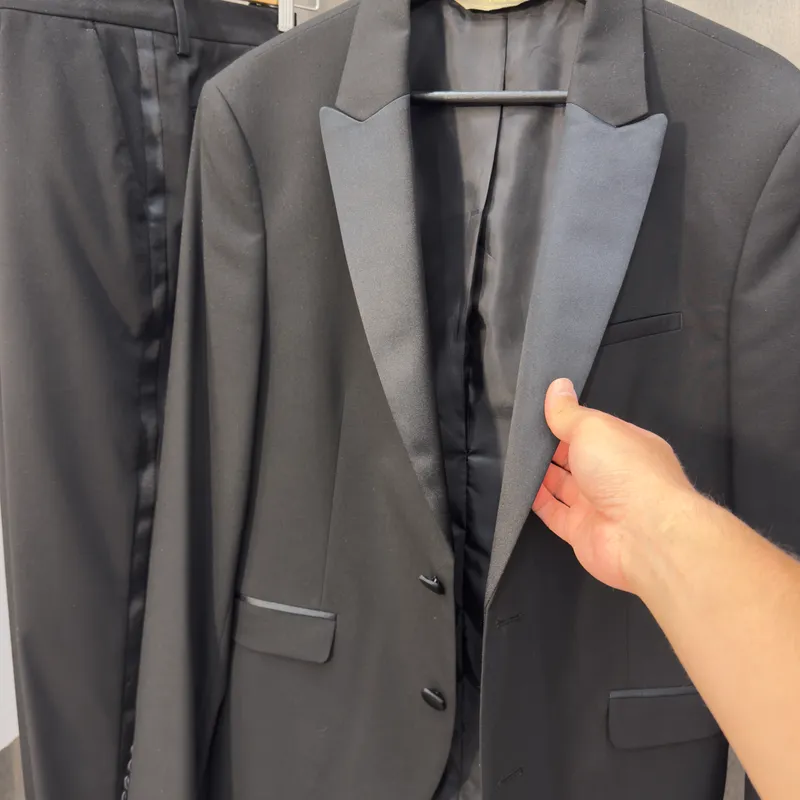 Костюм мужской ZARA MAN, размер M 10 Костюм мужской ZARA MAN, размер M 10