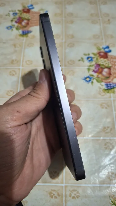 Samsung Galaxy S24 5