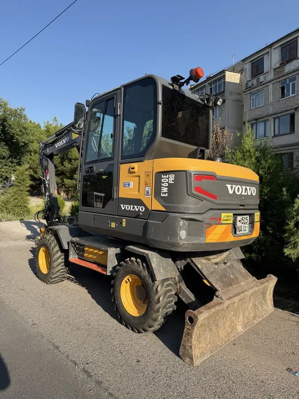 VOLVO EW60E 2020год 5600 моточас 2