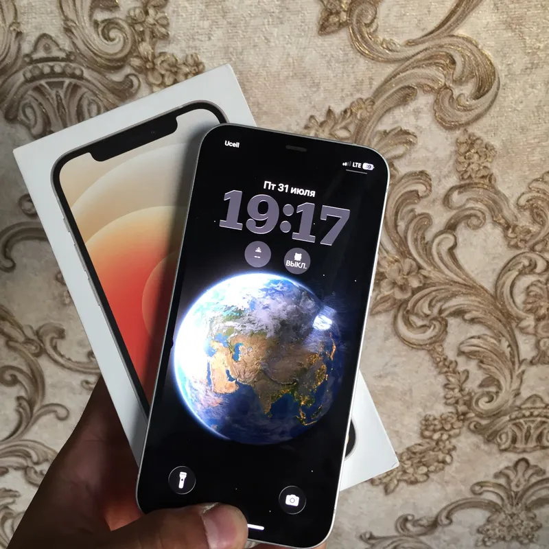 Iphone 12 4