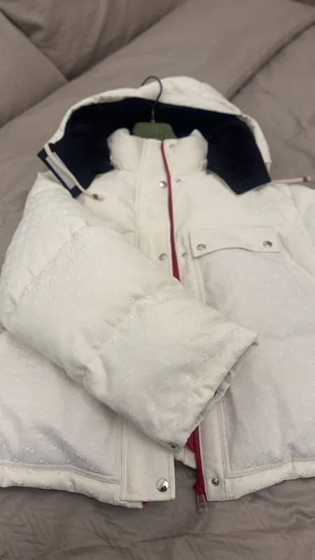 Gucci original kurtkasi sotiladi 3 Gucci original kurtkasi sotiladi 3