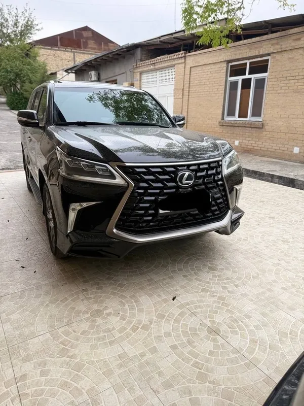 Lexus LX 570 Продано