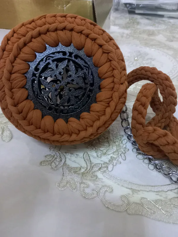 Toqilgan mini sumka