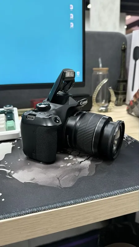 Canon 1300d ideal +128gb fleshka — фото 2