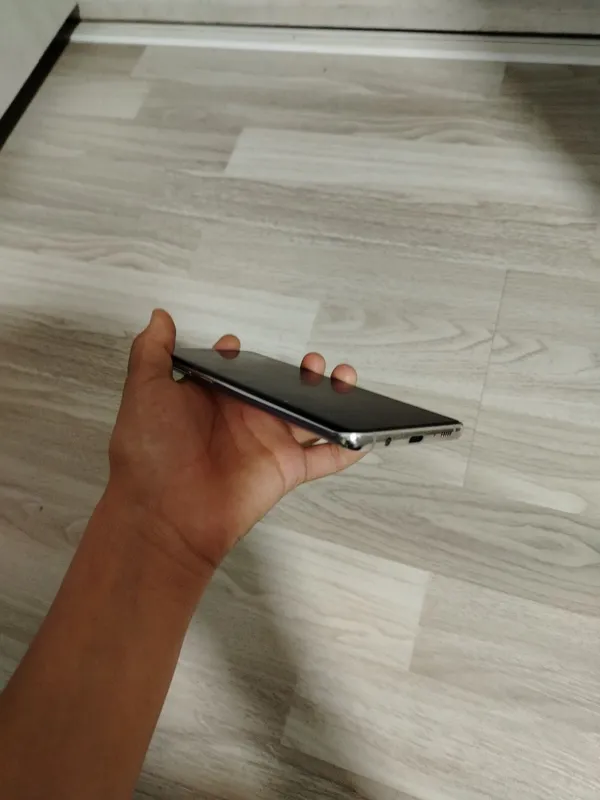 samsung 10 s G5¹ 4