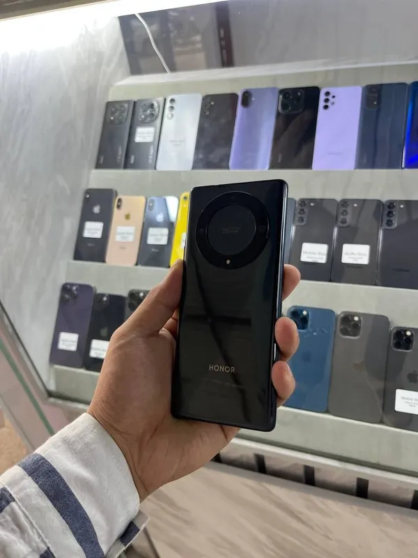 Honor magic x9a 5G — фото 1