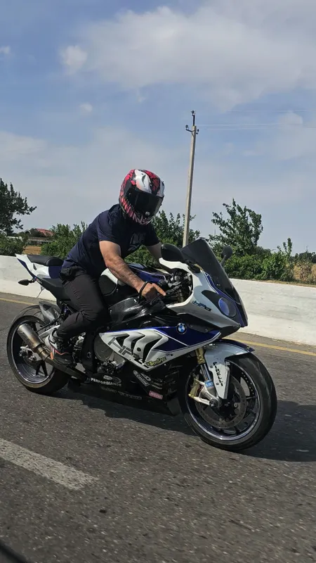 BMW S1000RR SportBike Original 2