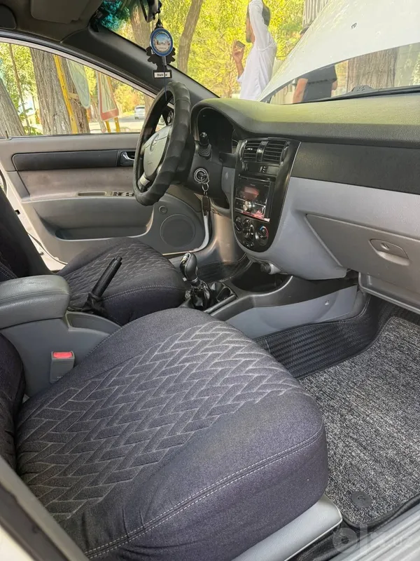 Lacetti 1.8 2010 yil 296000 probeg. benzinda yurgan. Kraska et betida 6 Lacetti 1.8 2010 yil 296000 probeg. benzinda yurgan. Kraska et betida 6