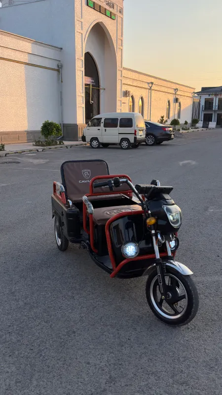 Cavalo skuter sotiladi ideal 2