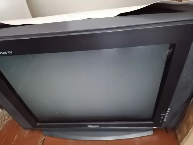 Hisense 2 телевизора