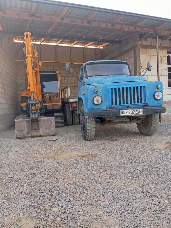 Hyundai ekskavator gaz 53 sotiladi 1 Hyundai ekskavator gaz 53 sotiladi 1