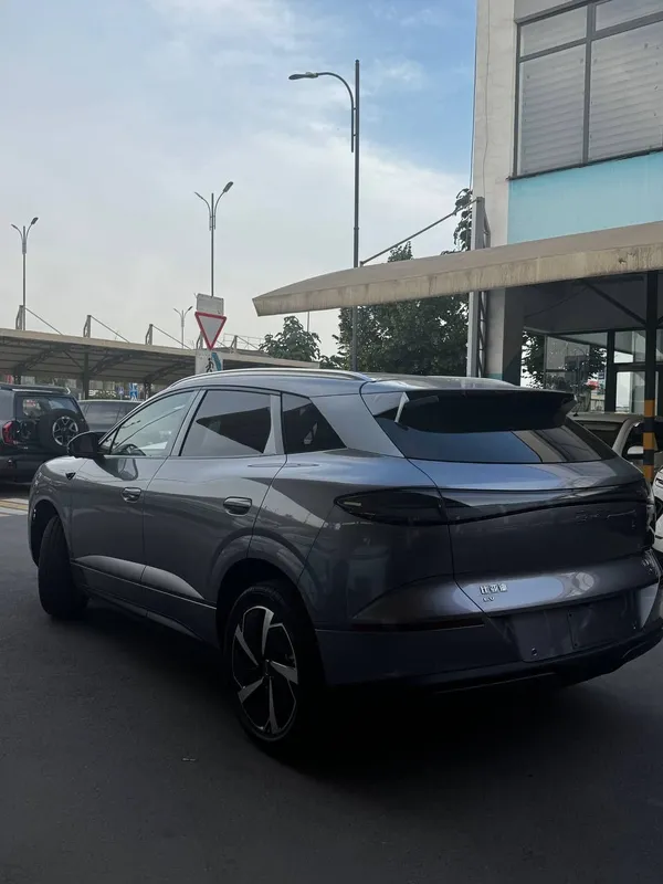 BYD SEAL lion 6 Maslo 2