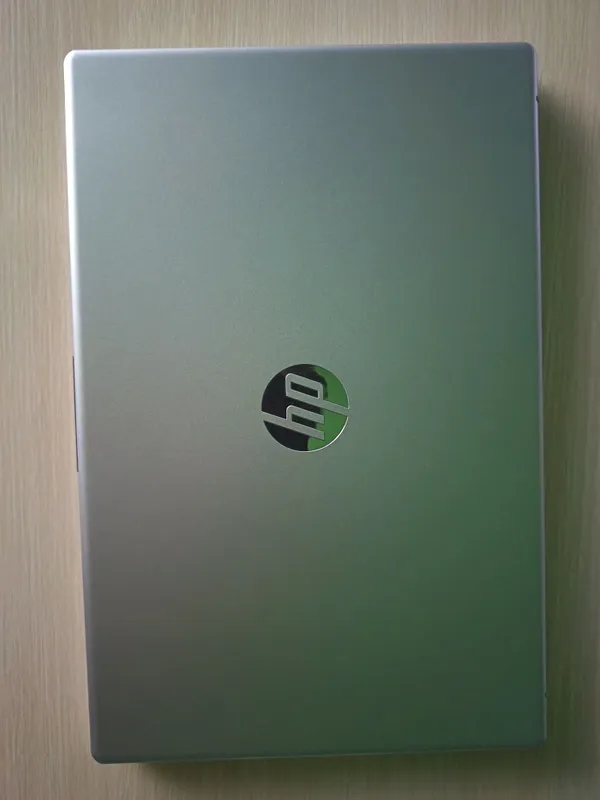 HP 15 noutbuk 1 HP 15 noutbuk 1