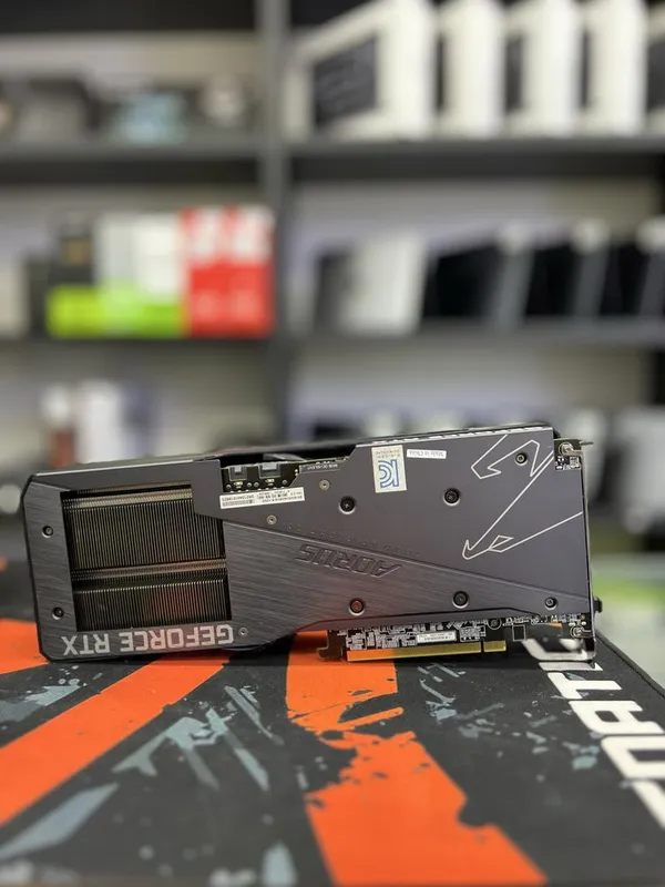 Gigabate Auros GeForce RTX 3060 12GB 3 Gigabate Auros GeForce RTX 3060 12GB 3