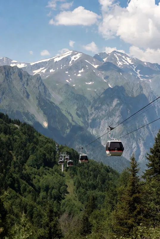 Такси в горы. Туризм. Трансфер. Taxi to the mountains. Tourism. Travel