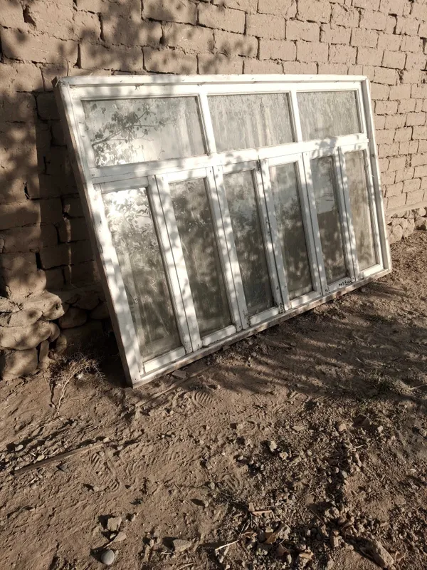 Eski derazalar 3ta kichik va bitta katta — фото 5