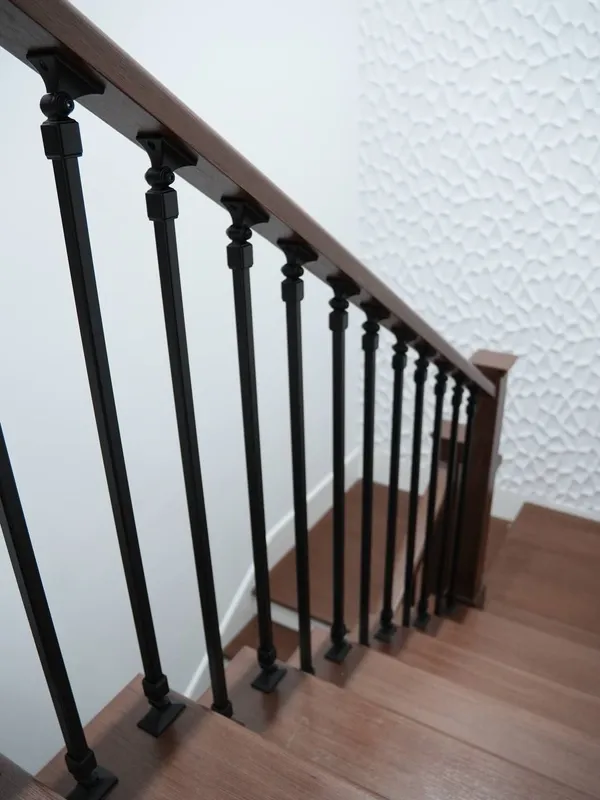 Korpusnoy Mebel va Zina ustanovka 4 Korpusnoy Mebel va Zina ustanovka 4