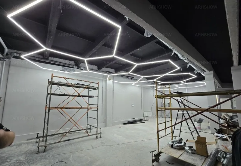 Монтаж LED освещения соты в любых помещениях — фото 4 Монтаж LED освещения соты в любых помещениях — фото 4