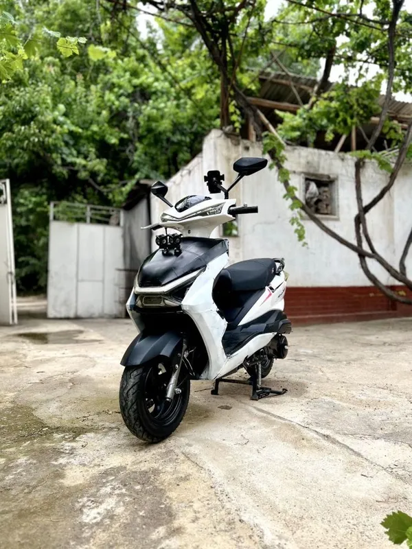 Skuter sotiladi angel x3