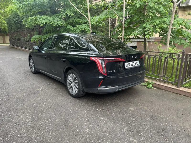Аренда выкуп Hongqi E-QM5 2025 — фото 1