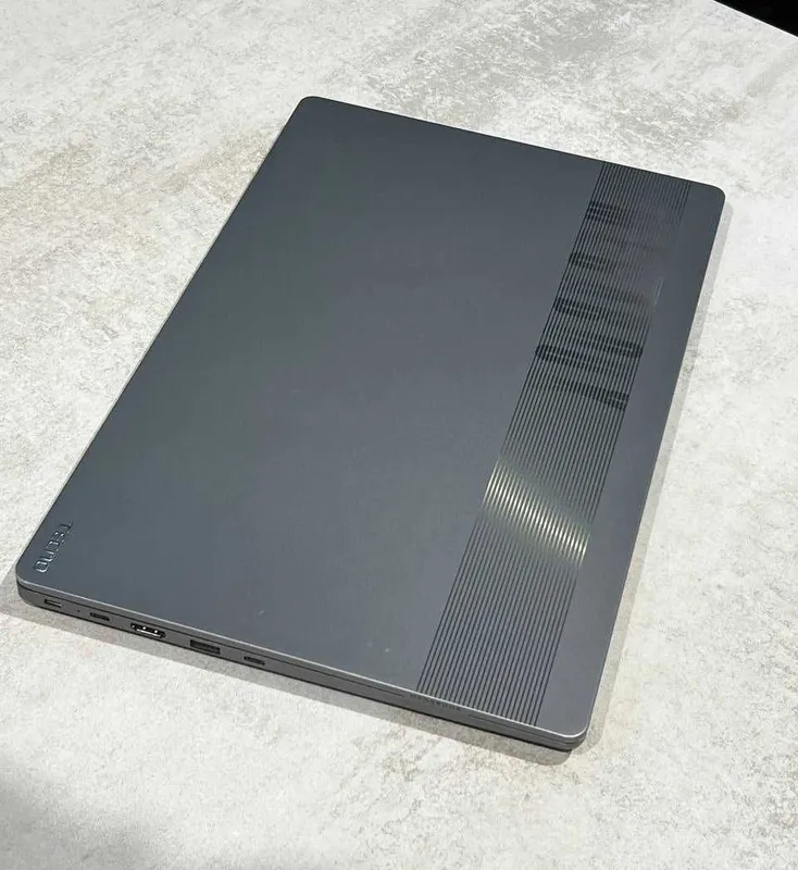 Tecno Megabook T1 intel i5-1035g7 16/512 Display 15'6 FHD IPS 4 Tecno Megabook T1 intel i5-1035g7 16/512 Display 15'6 FHD IPS 4