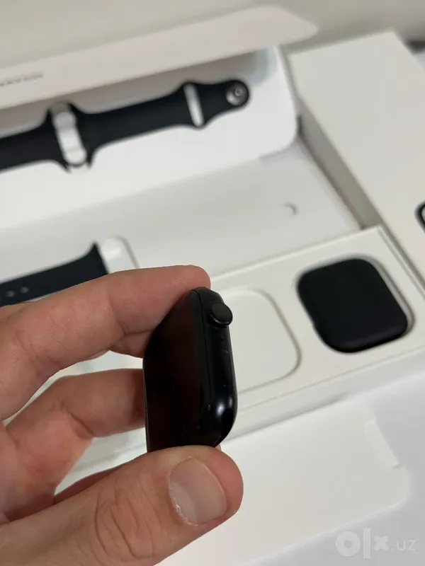 iWatch 7 (45mm) Midnight / 32GB / 92% 3 iWatch 7 (45mm) Midnight / 32GB / 92% 3