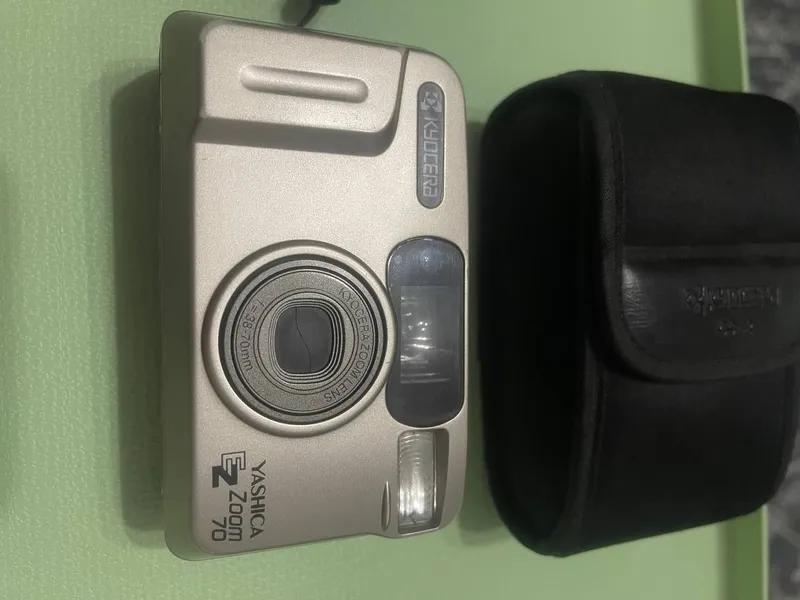 Продам Yashica zoom 70 1 Продам Yashica zoom 70 1