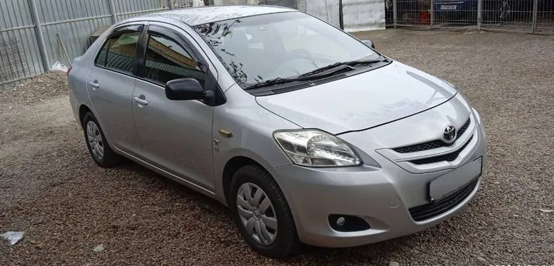 Toyota Yaris. Тойота Ярис. — фото 2