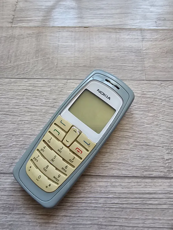 Nokia 2112 legenda