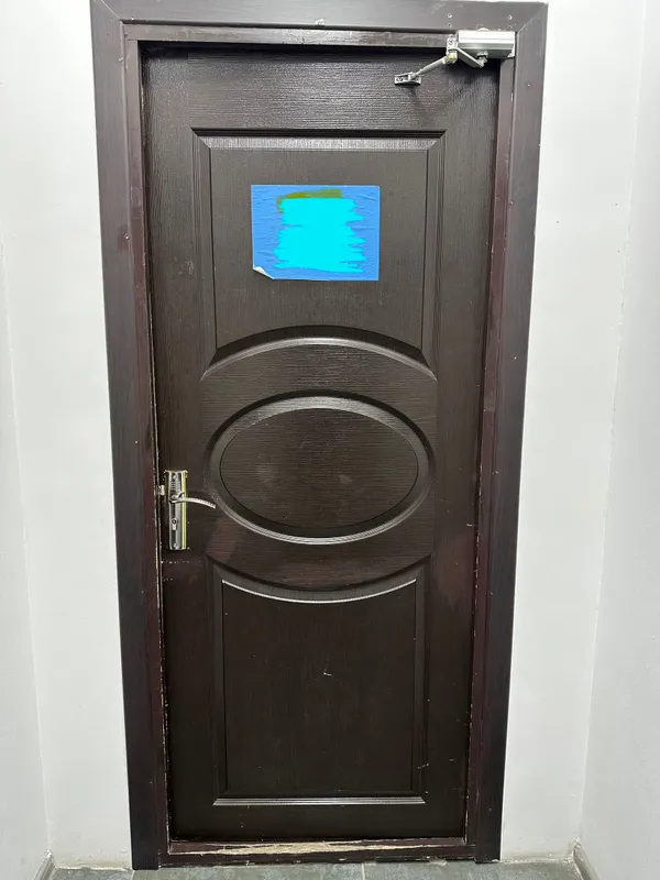 Продается б/у дверь 2 Продается б/у дверь 2
