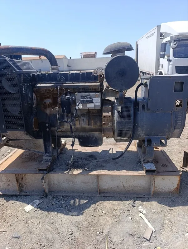 Generatorlar sotiladi 150 Kw 215 Kw 4