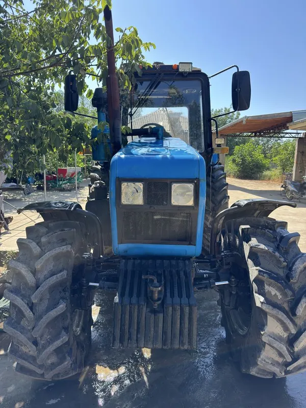 Belarus 1221.2 yil 2020 motosoat 4800 holati yaxshi 2