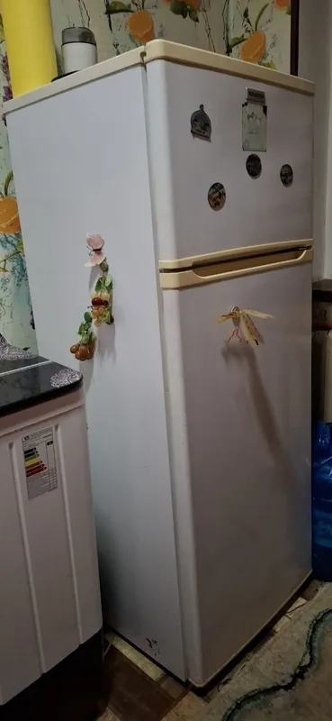 Xaladelnik sotiladi xolati yaxshi
