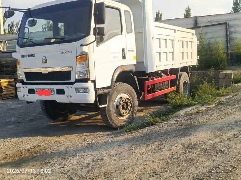 Howo . senotrak sotiladi 1 Howo . senotrak sotiladi 1