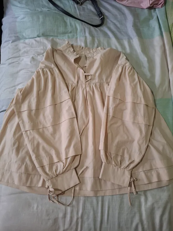 koftochkalar jaket koʻylaklar sarafan hammasi — фото 2