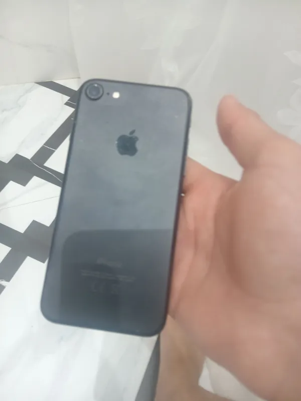 iphone 7 состояние среднее, всё на месте, цена 300 1 iphone 7 состояние среднее, всё на месте, цена 300 1