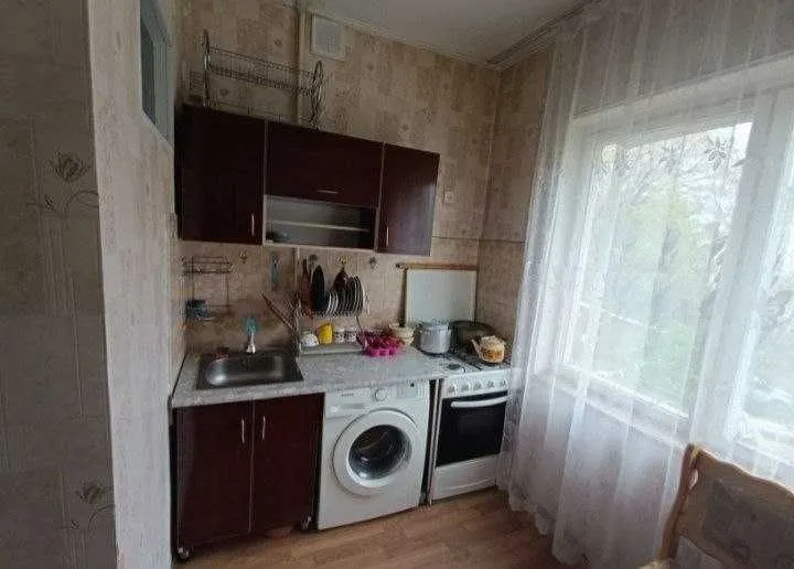 Срочно сдается 1 комнатная. Феруза 1 №R114 8