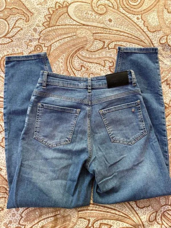 Джинсы фасона Mom Fit, р.44 — фото 1
